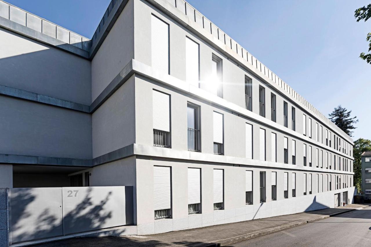 Stylish Flat W/ Gym & Parking By Lovelystay Porto Eksteriør billede